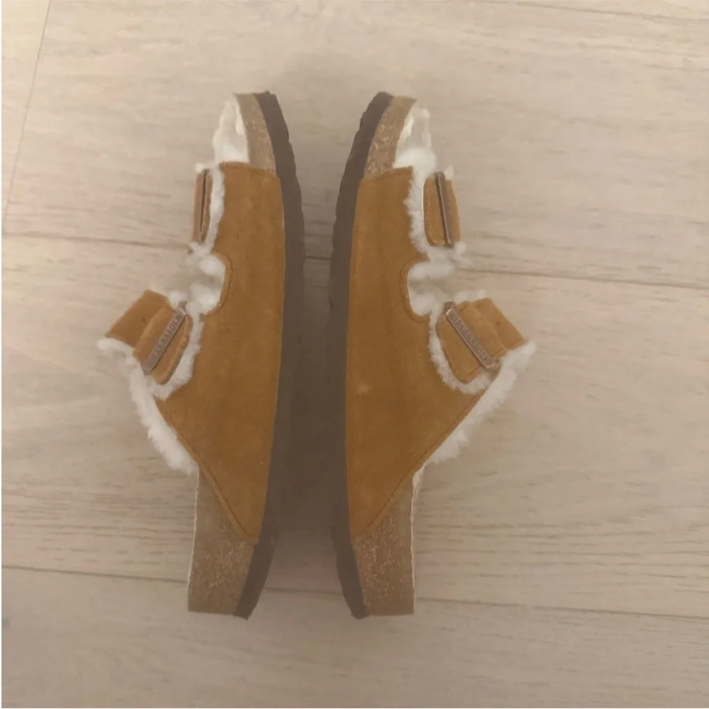 Birkenstocks Arizona suede Sandal - Picture 7 of 7
